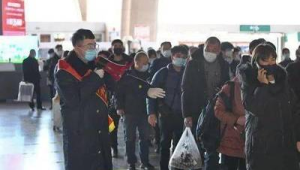 春节返程高峰来临上海高铁站机场迎来大客流  第1张
