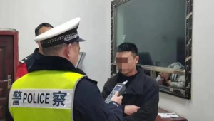 北京朝阳一岁男子酒后砸车被刑拘  第1张